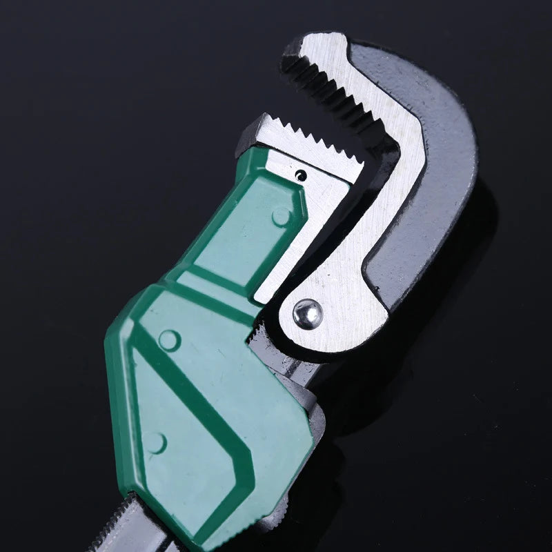 Pipe Wrench Adjustable - Tool Traction