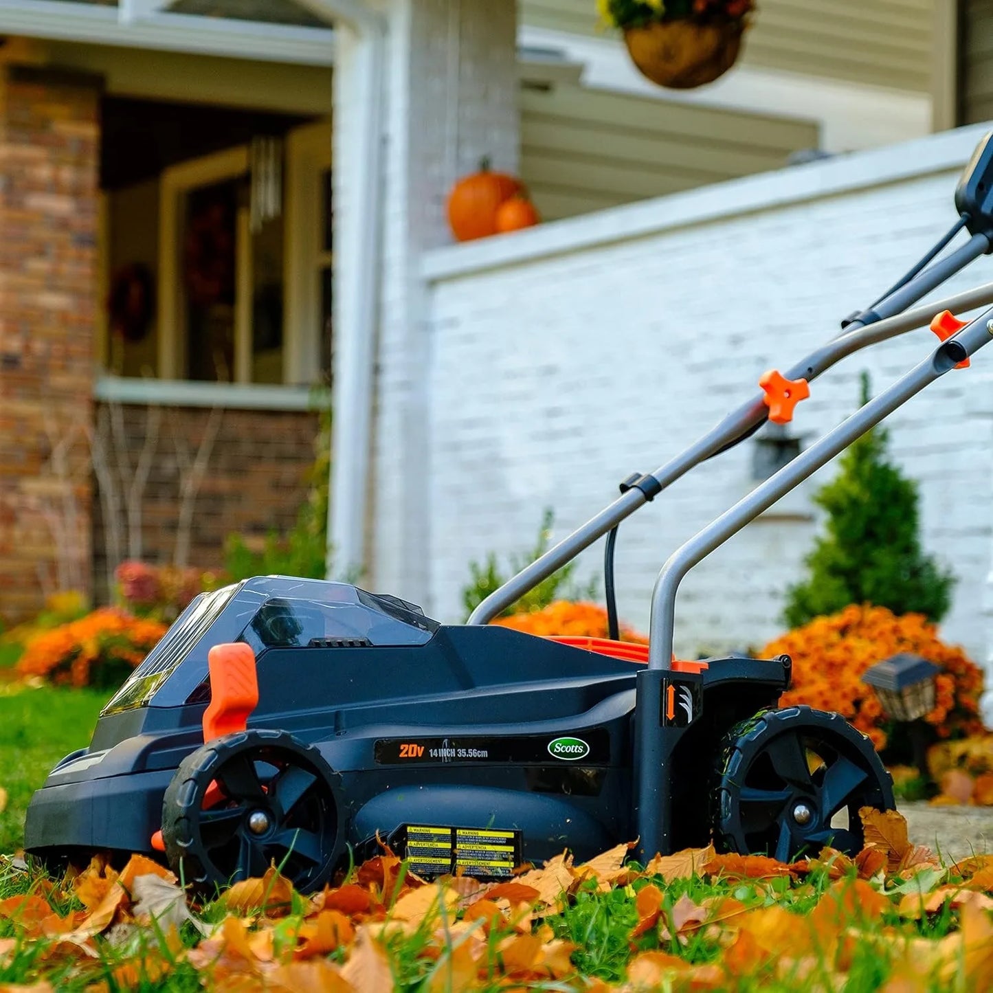 Scotts 14-Inch 20-Volt Cordless Lawn Mower, Black